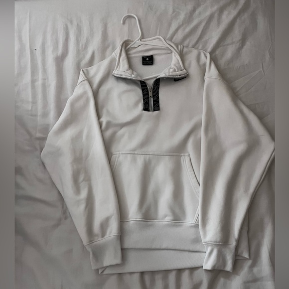 Small Nike Crewneck White - Picture 1 of 5